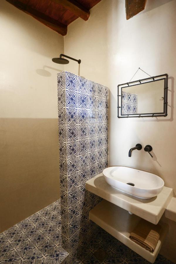 Castrum Traditional Sunset Suites Plaka  Bagian luar foto