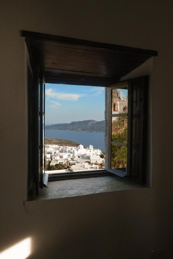 Castrum Traditional Sunset Suites Plaka  Bagian luar foto
