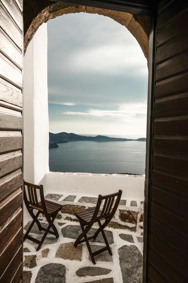 Castrum Traditional Sunset Suites Plaka  Bagian luar foto