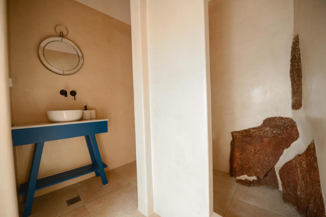 Castrum Traditional Sunset Suites Plaka  Bagian luar foto