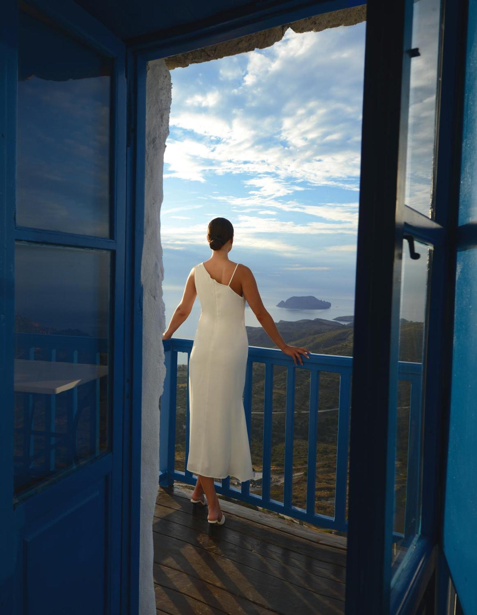 Castrum Traditional Sunset Suites Plaka  Bagian luar foto